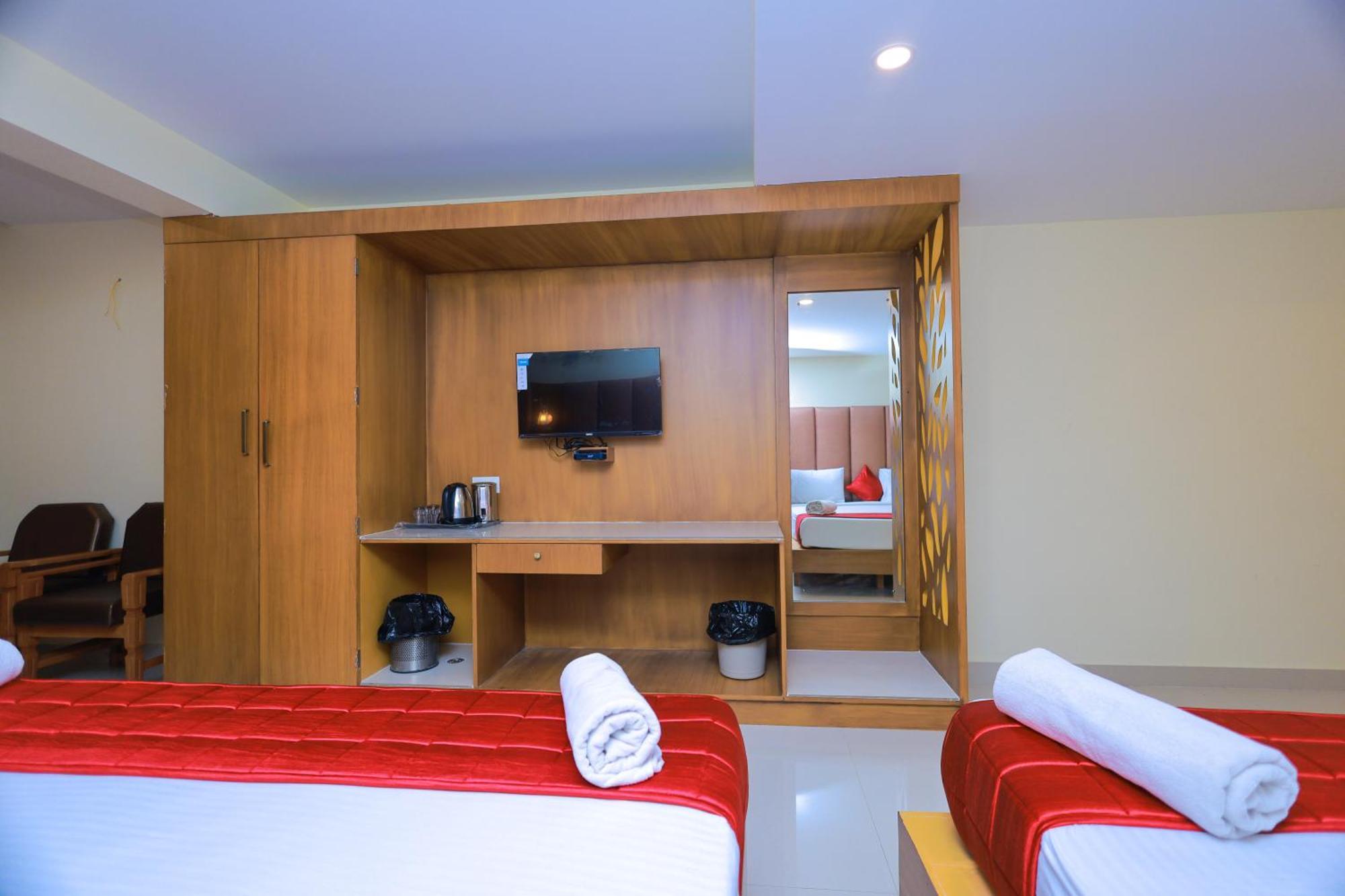 Hotel Sangam Kanjakumari Kültér fotó