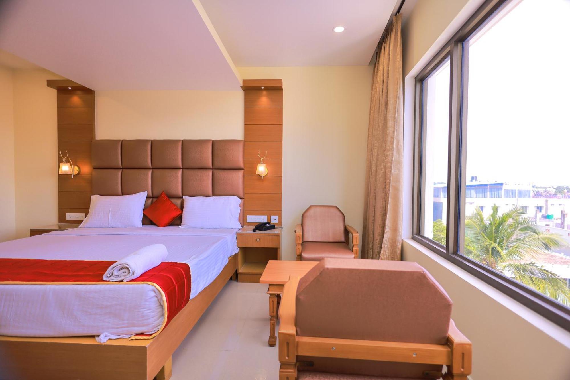 Hotel Sangam Kanjakumari Kültér fotó