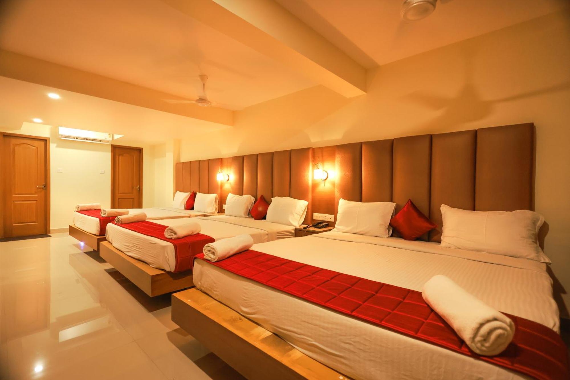 Hotel Sangam Kanjakumari Kültér fotó