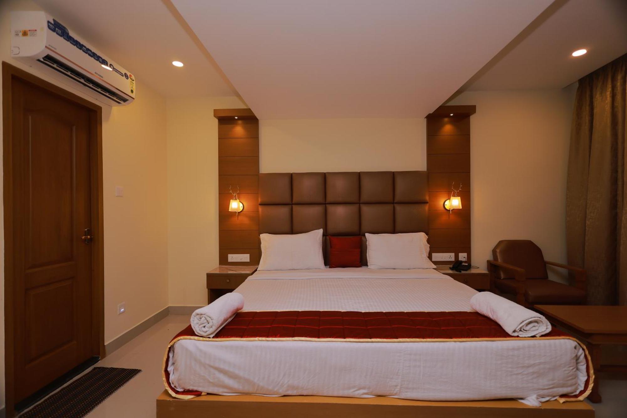 Hotel Sangam Kanjakumari Kültér fotó