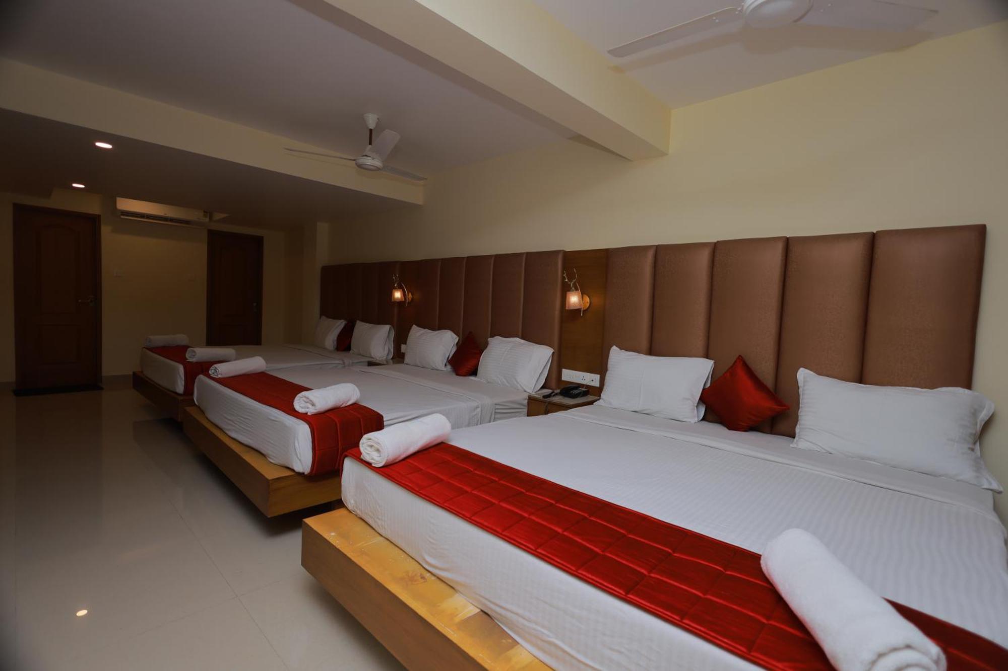 Hotel Sangam Kanjakumari Kültér fotó