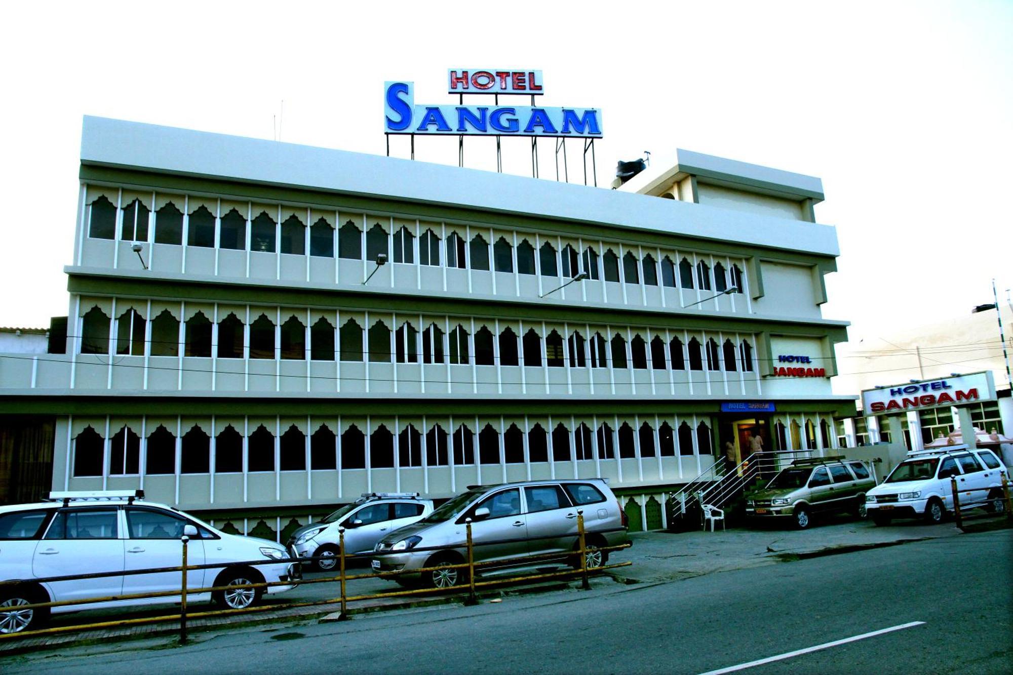 Hotel Sangam Kanjakumari Kültér fotó
